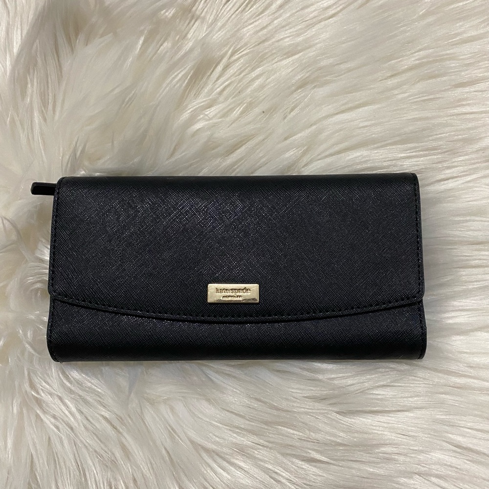 Black Kate Spade Trifold Wallet